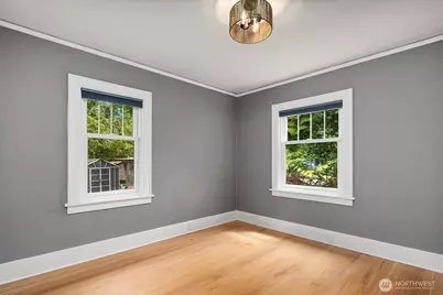 8217 Mountain Avenue SE, Snoqualmie, WA 98065 - Photo 17