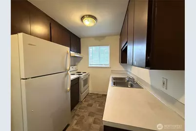 555 Sunset Avenue NE, Ocean Shores, WA 98569 - Photo 7