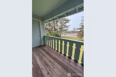 555 Sunset Avenue NE, Ocean Shores, WA 98569 - Photo 9