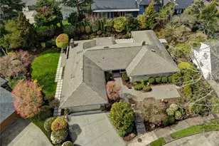 2209 38th Pl E, Seattle, WA 98112 - Photo 31