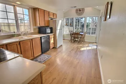 27720 128th Place SE, Kent, WA 98030 - Photo 11