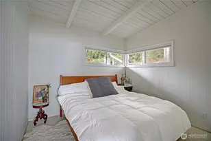 303 Arrowhead Point Ln, Camano Island, WA 98282 - Photo 25