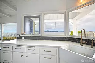 303 Arrowhead Point Ln, Camano Island, WA 98282 - Photo 23