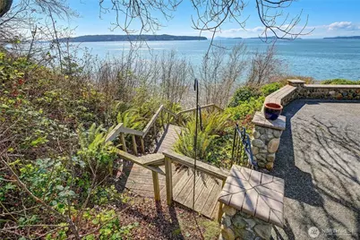303 Arrowhead Point Lane, Camano Island, WA 98282 - Photo 3