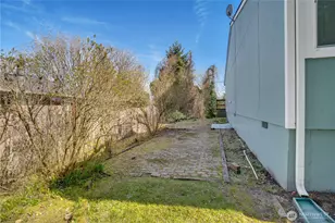 3023 Bridgeport Way W, University Place, WA 98466 - Photo 27