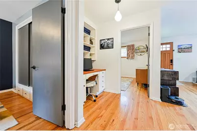 11515 7th Avenue NE, Seattle, WA 98125 - Photo 13