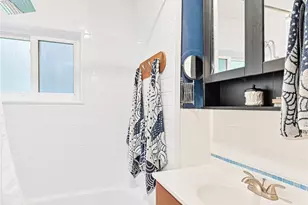 11515 7th Ave NE, Seattle, WA 98125 - Photo 19