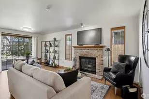 24238 SE 43rd Ct, Sammamish, WA 98029 - Photo 9