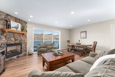 1120 W Woodin Avenue #3, Chelan, WA 98816 - Photo 15