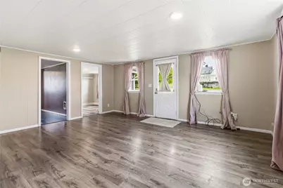 3007 Columbia Heights Road, Longview, WA 98632 - Photo 7