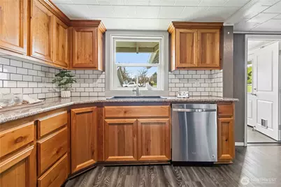 3007 Columbia Heights Road, Longview, WA 98632 - Photo 13