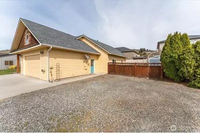 443 Dorado Court, East Wenatchee, WA 98802 - Photo 3