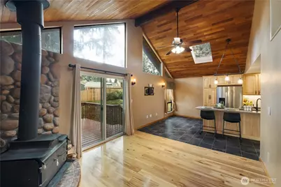 15711 SE 178th Place, Renton, WA 98058 - Photo 17