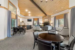 1336 Bellevue Way NE, Bellevue, WA 98004 - Photo 25