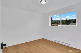 1006 Fidalgo St, Sedro Woolley, WA 98284 - Photo 11