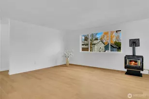 1006 Fidalgo St, Sedro Woolley, WA 98284 - Photo 3