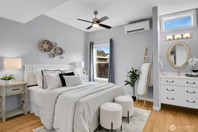 13504 15th Place NE, Seattle, WA 98125 - Photo 11