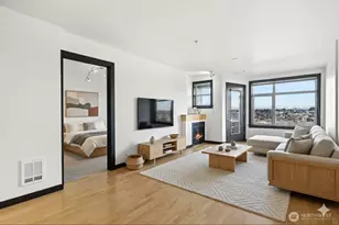 655 Crockett St, Seattle, WA 98109 - Photo 3