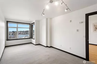 655 Crockett Street #B207, Seattle, WA 98109 - Photo 13