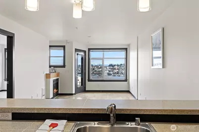 655 Crockett Street #B207, Seattle, WA 98109 - Photo 11