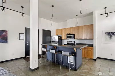 655 Crockett Street #B207, Seattle, WA 98109 - Photo 23