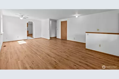 1621 Tullis Street NE, Olympia, WA 98506 - Photo 7