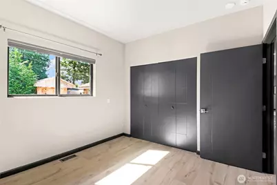 25641 Marine View Drive S, Des Moines, WA 98198 - Photo 23