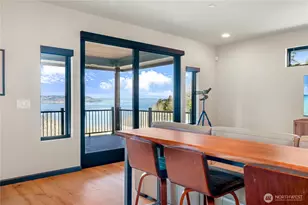 25641 Marine View Dr S, Des Moines, WA 98198 - Photo 9