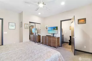 25641 Marine View Dr S, Des Moines, WA 98198 - Photo 21