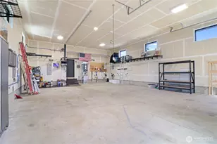 25641 Marine View Dr S, Des Moines, WA 98198 - Photo 27