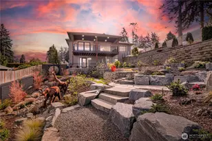 25641 Marine View Dr S, Des Moines, WA 98198 - Photo 1