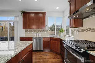 34117 SE Ash St, Snoqualmie, WA 98065 - Photo 9