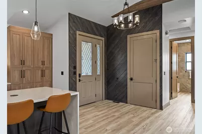 8227 Comox Road, Blaine, WA 98230 - Photo 9