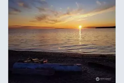 8227 Comox Road, Blaine, WA 98230 - Photo 37