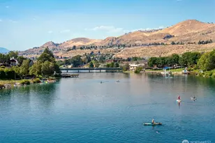 621 Mountain View Dr, Chelan, WA 98816 - Photo 37