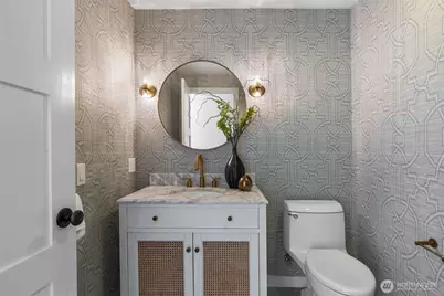 2506 W Halladay Street, Seattle, WA 98199 - Photo 17