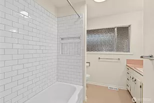 501 N Oak St, Centralia, WA 98531 - Photo 21