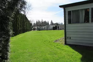 5900 64th St NE, Marysville, WA 98270 - Photo 11