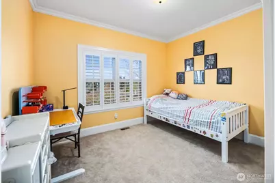6030 Ann Arbor Avenue NE, Seattle, WA 98115 - Photo 23