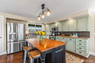 2809 Moorelands Avenue NW, Gig Harbor, WA 98335 - Photo 11