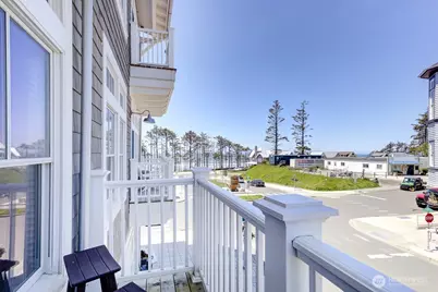 204 Market Street #B, Pacific Beach, WA 98571 - Photo 1