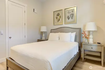 204 Market Street #B, Pacific Beach, WA 98571 - Photo 3