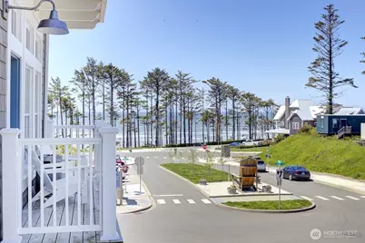 204 Market Street #B, Pacific Beach, WA 98571 - Photo 19