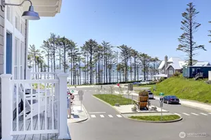 204 Market St, Pacific Beach, WA 98571 - Photo 19