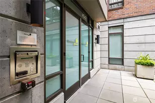 4547 8th Ave NE, Seattle, WA 98105 - Photo 3