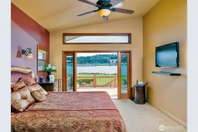 1898 Bayshore Road, Lopez Island, WA 98261 - Photo 29