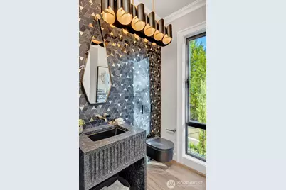 1525 79th Place NE, Medina, WA 98039 - Photo 27