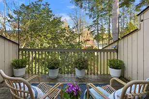 1305 W Clearbrook Dr, Bellingham, WA 98229 - Photo 1