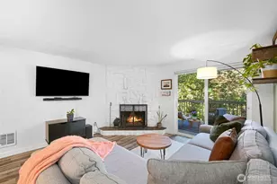 1305 W Clearbrook Dr, Bellingham, WA 98229 - Photo 11