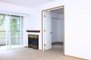 1750 152nd Ave NE, Bellevue, WA 98007 - Photo 15